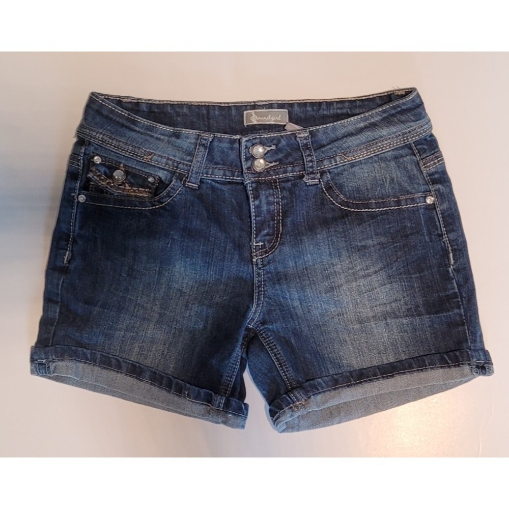 Soundgirl‎ Distressed Ladies Blue Denim Shorts Size 7 Cuffed Fringed - Stretch